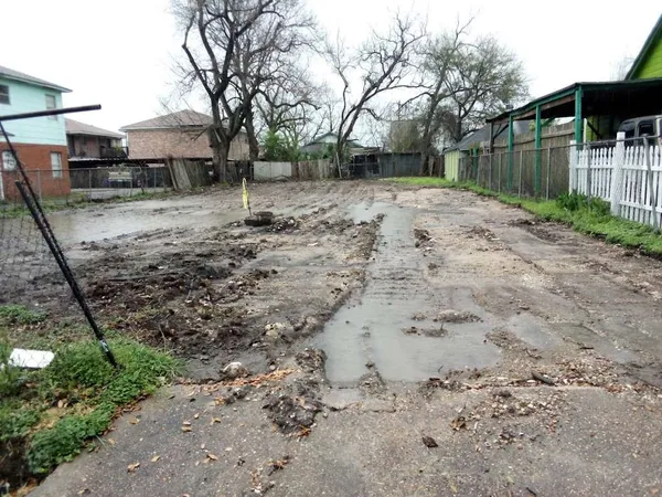 $79,999 | 111 Blackwell Street, Pasadena, TX 77506