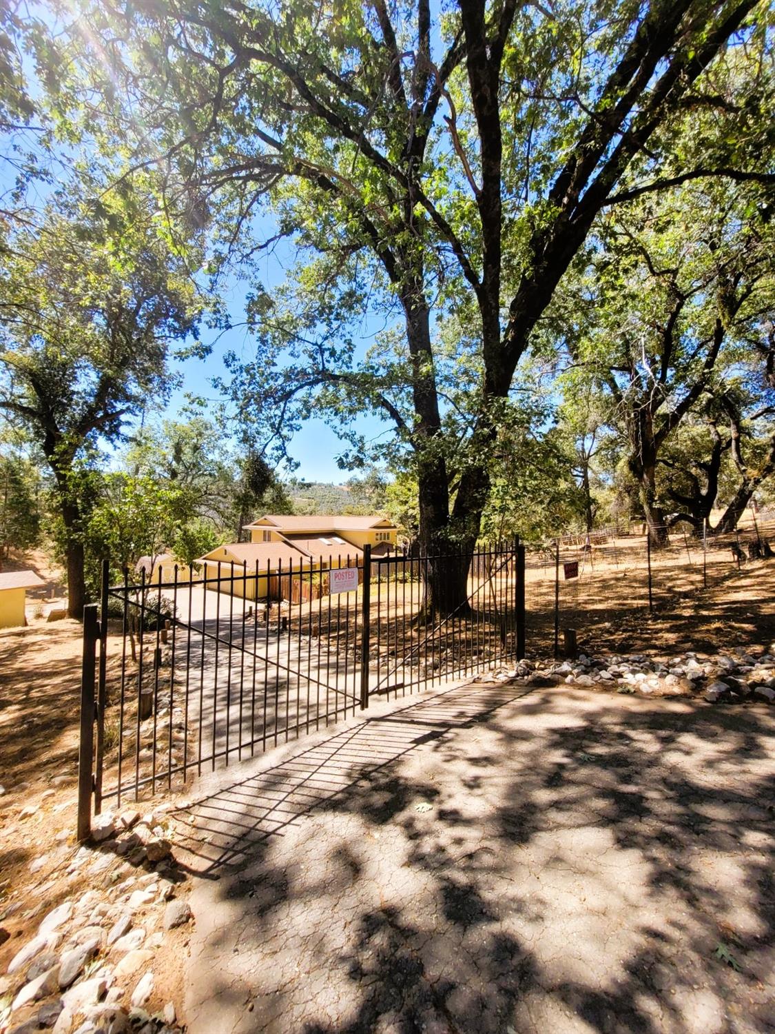 9985 Wendell Road Mountain Ranch, CA 95246 - Photo 16 of 83