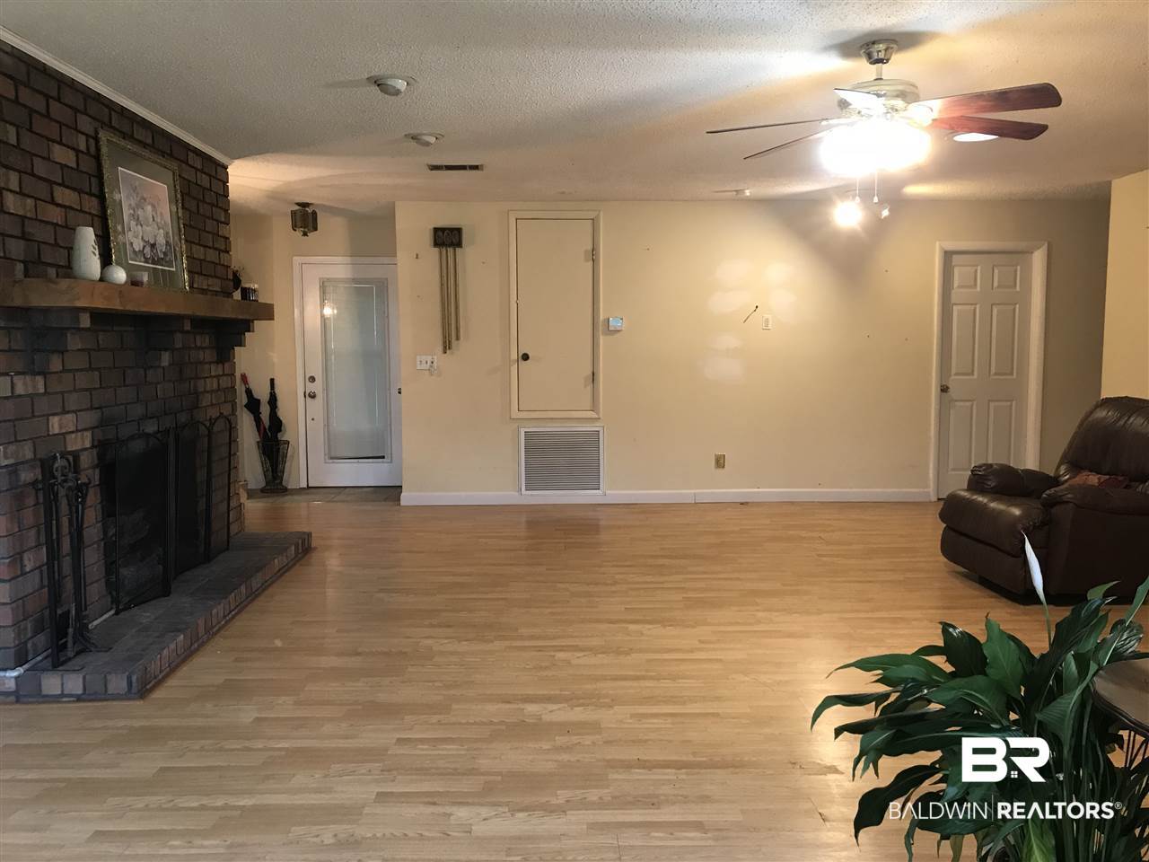 804 East Greenwood Road Summerdale, AL 36580 - Photo 3 of 17
