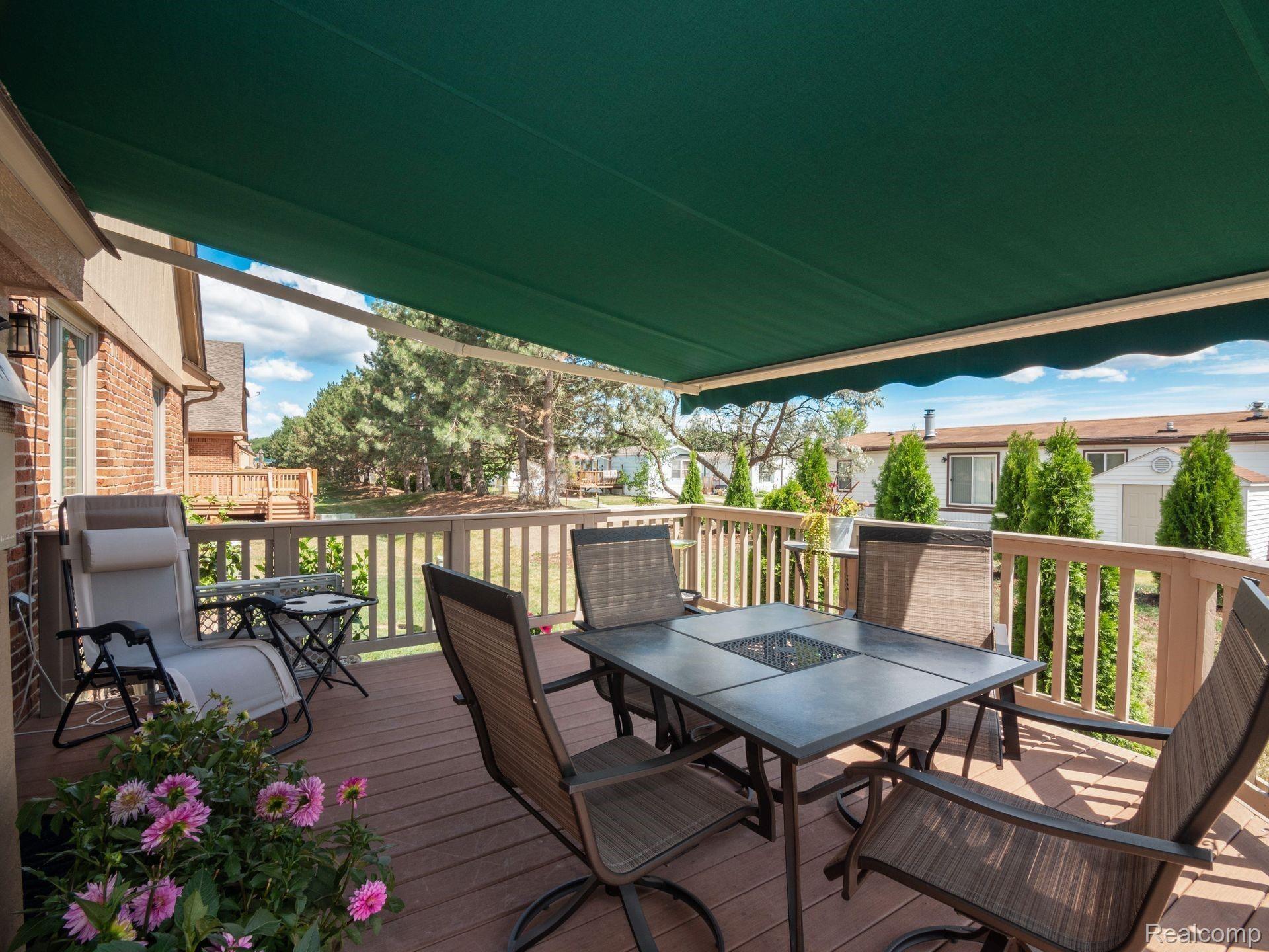 16612 Country Ridge Lane, Unit 62 Macomb, MI 48044 - Photo 22 of 25 8c25da29-fb74-447c-8144-a03ab9d9f722.jpg
