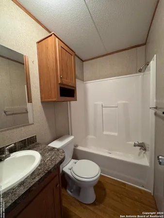 $1,450 | 244 Cactus Wren Loop, New Braunfels, TX 78130