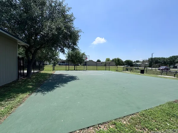 $1,450 | 244 Cactus Wren Loop, New Braunfels, TX 78130