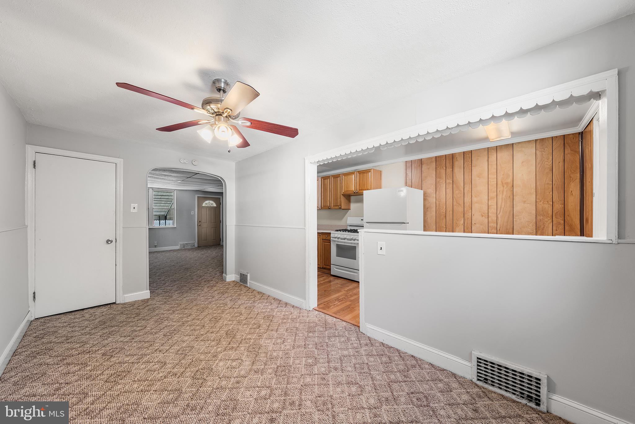 37 Concord Road Darby, PA 19023 - Photo 10 of 24 Gallery Image 10