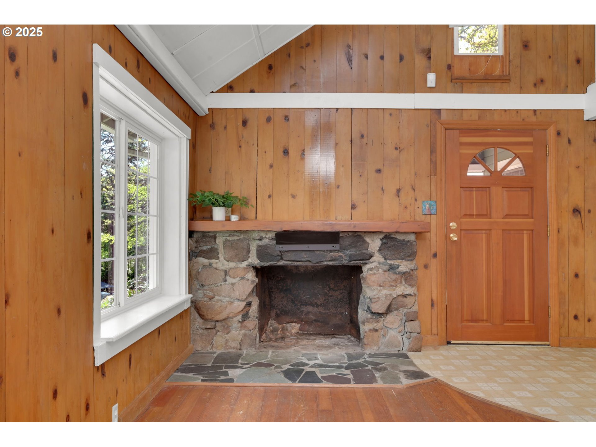 22 Prall Lane Eugene, OR 97405 - Photo 6 of 43 a black and white photo of a house