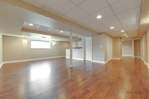 $614,900 | 4 Waterton Drive, Streamwood, IL 60107