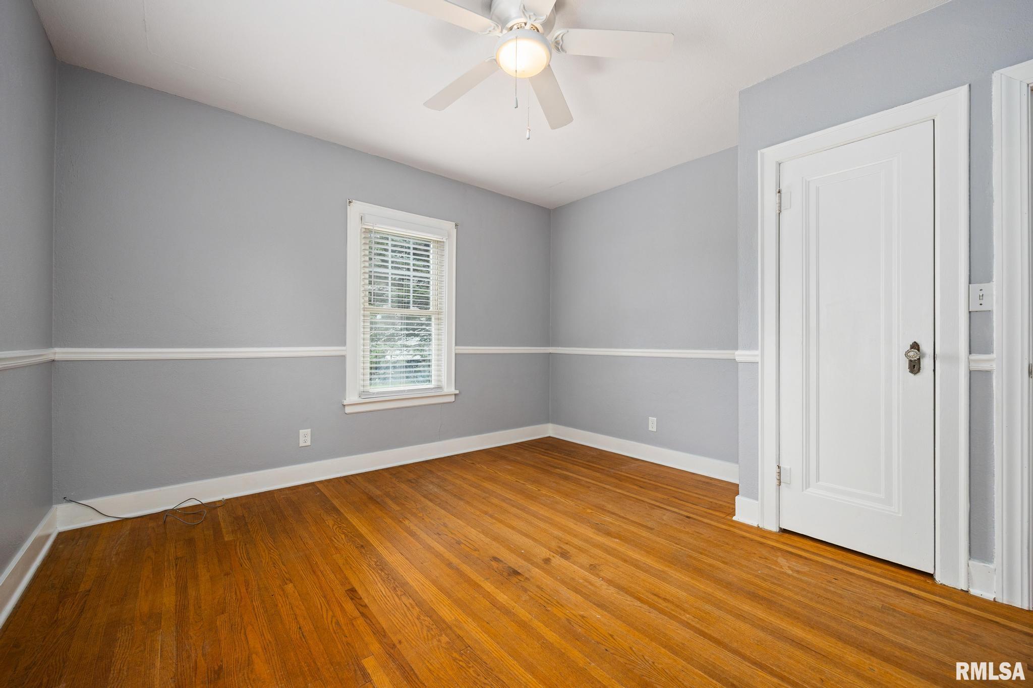 1323 West Circle Road Peoria, IL 61604 - Photo 23 of 43