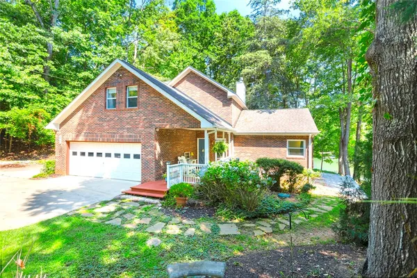 $660,000 | 200 Mullins Ford Landing Road, Westminster, SC 29693
