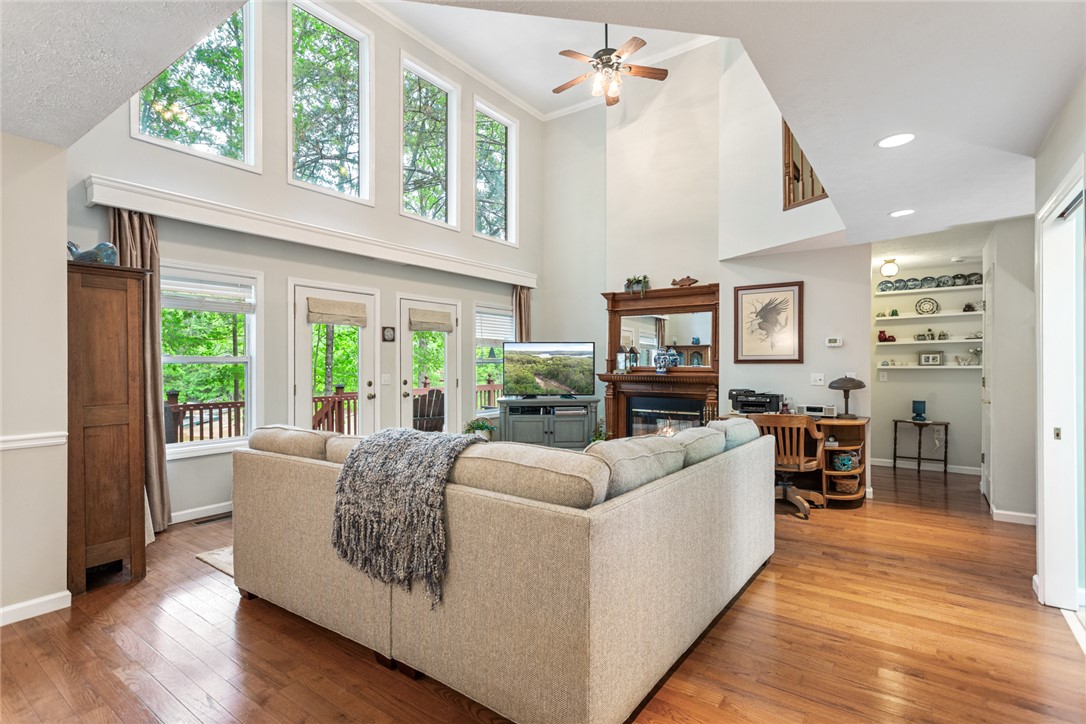 200 Mullins Ford Landing Road Westminster, SC 29693 - Photo 7 of 47
