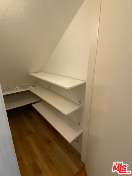 1908 Pacific Avenue Venice, CA 90291 - Photo 13 of 16 a utility room with dryer and washer