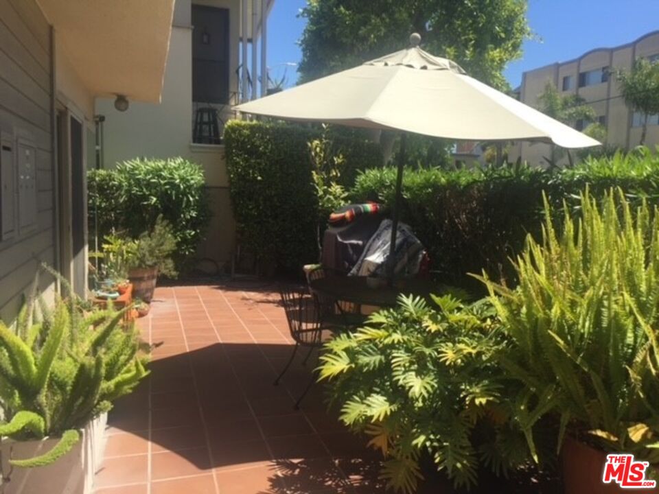 1908 Pacific Avenue Venice, CA 90291 - Photo 16 of 16 a aerial view of a house with a yard and garden