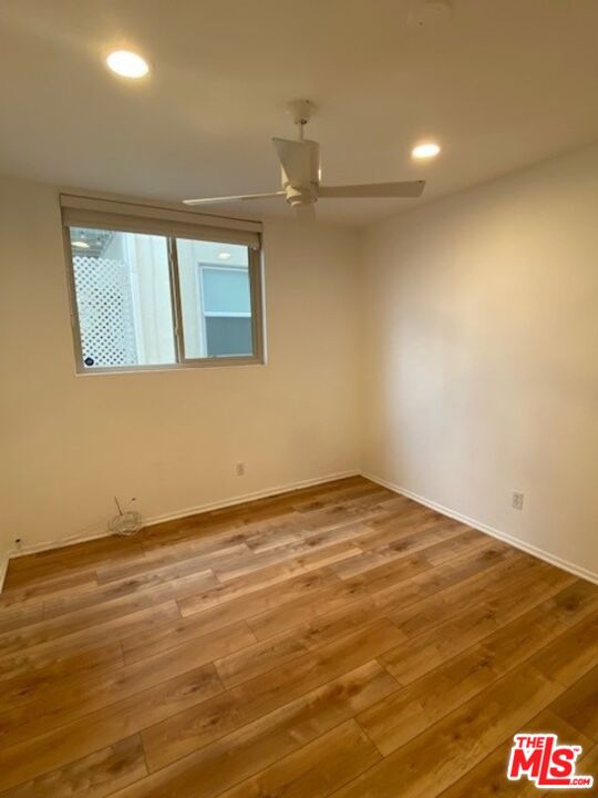 1908 Pacific Avenue Venice, CA 90291 - Photo 9 of 16 a view of an empty room
