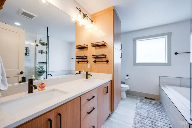 $709,000 | 415 Southview Avenue, Moscow, ID 83843