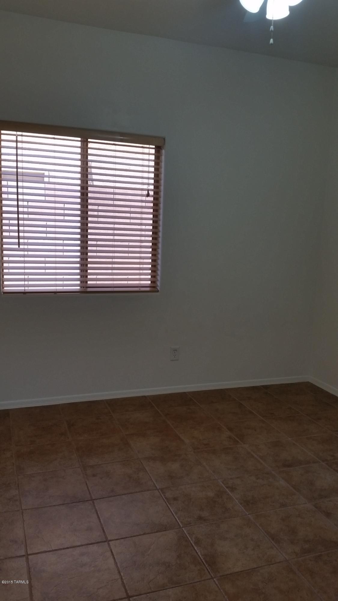 11648 North Peaceful Night Road Tucson, AZ 85737 - Photo 20 of 29