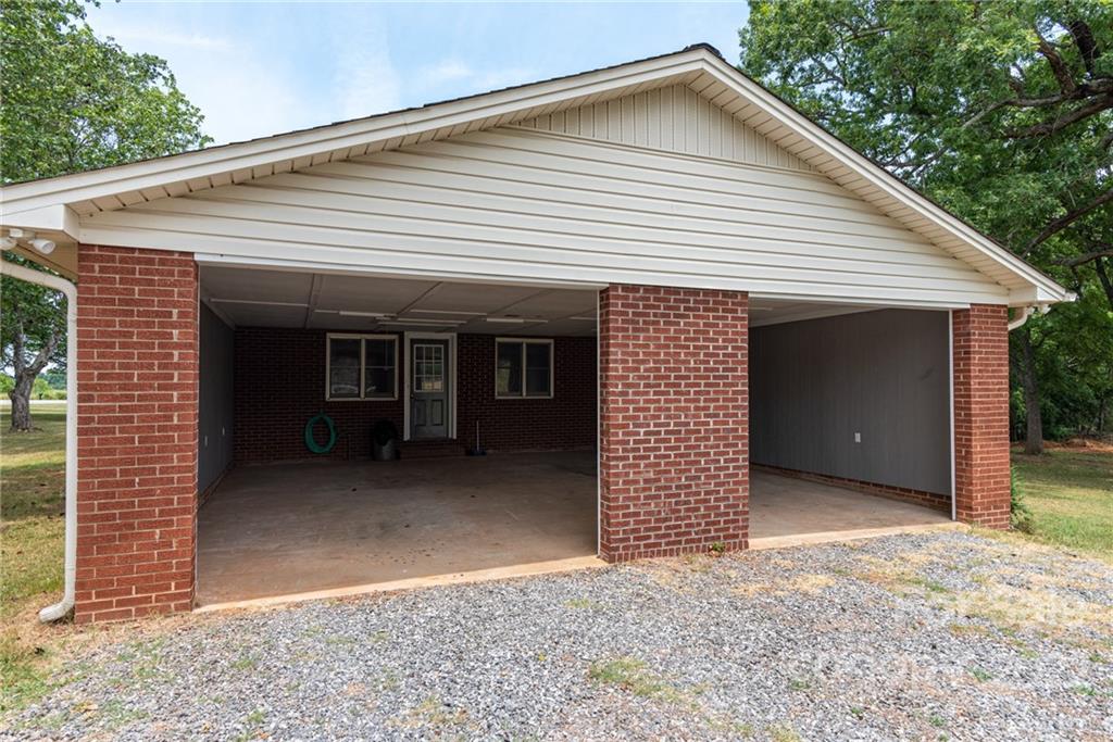 3696 Startown Road Maiden, NC 28650 - Photo 5 of 29 Gallery Image 5