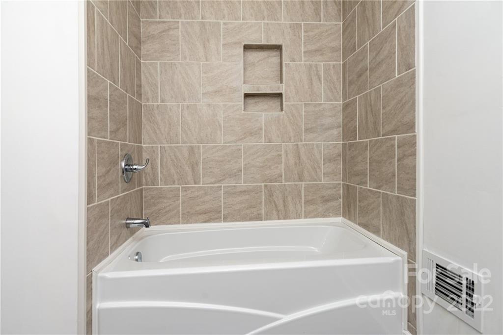 3696 Startown Road Maiden, NC 28650 - Photo 10 of 29 Gallery Image 10