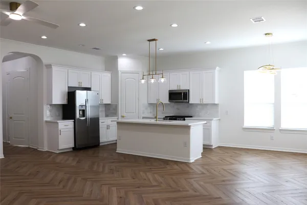 $3,000 | 9607 Champion Heavens Dr Spring, Spring, TX 77379