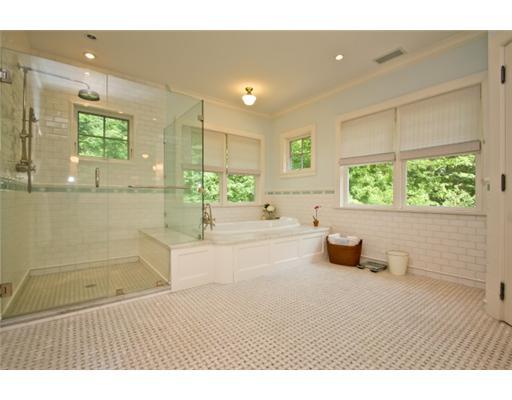 79 Stephen Mather Road Darien, CT 06820 - Photo 17 of 20 a bathroom with a tub shower and sink