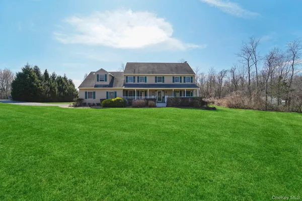 $675,000 | 1 Boxwood Lane, Montgomery, NY 12549