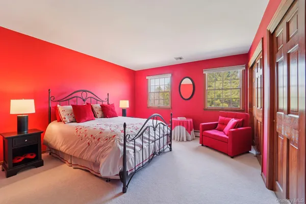 $675,000 | 1 Boxwood Lane, Montgomery, NY 12549