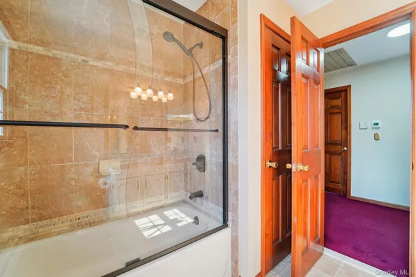 $675,000 | 1 Boxwood Lane, Montgomery, NY 12549