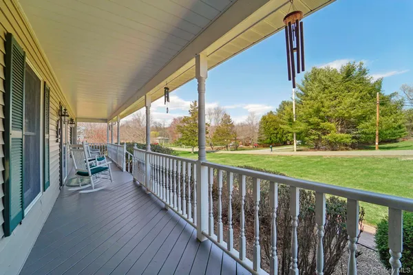 $675,000 | 1 Boxwood Lane, Montgomery, NY 12549