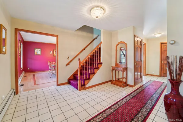 $675,000 | 1 Boxwood Lane, Montgomery, NY 12549