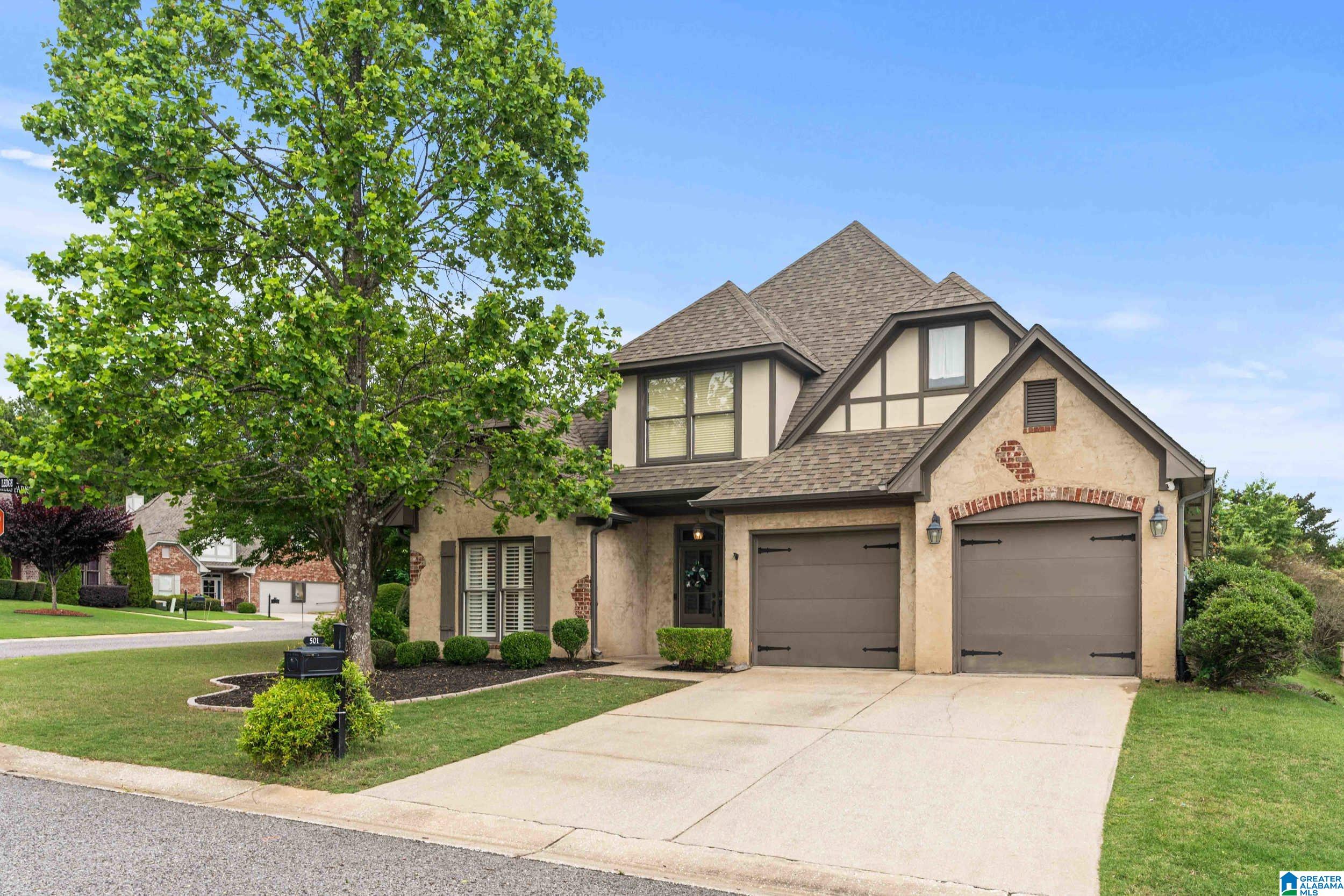 501 Foothills Ledge Chelsea, AL 35043 - Photo 2 of 48