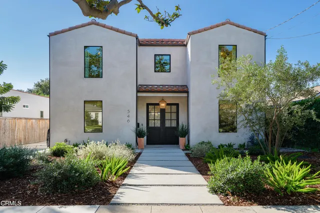 $2,650,000 | 546 West Claremont Street, Pasadena, CA 91103