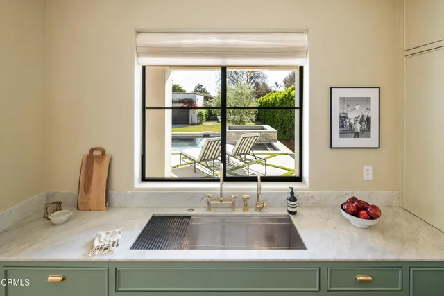 $2,650,000 | 546 West Claremont Street, Pasadena, CA 91103