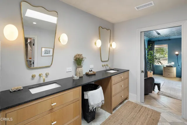 $2,650,000 | 546 West Claremont Street, Pasadena, CA 91103