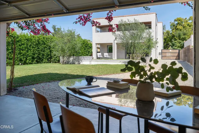 $2,650,000 | 546 West Claremont Street, Pasadena, CA 91103