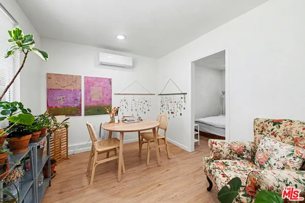 $1,050,000 | 2936 South Harvard Boulevard, Los Angeles, CA 90018