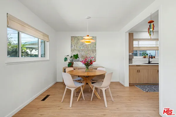 $1,050,000 | 2936 South Harvard Boulevard, Los Angeles, CA 90018
