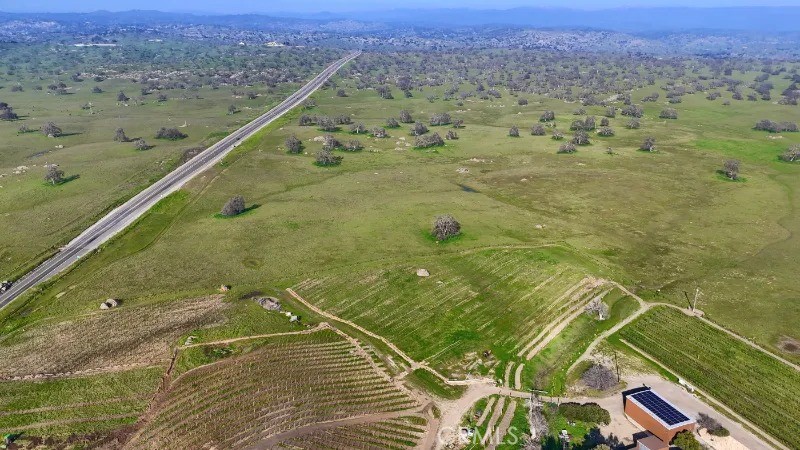 41 Highway 41 Friant, CA 93626 - Photo 3 of 22 a view of a tennis court