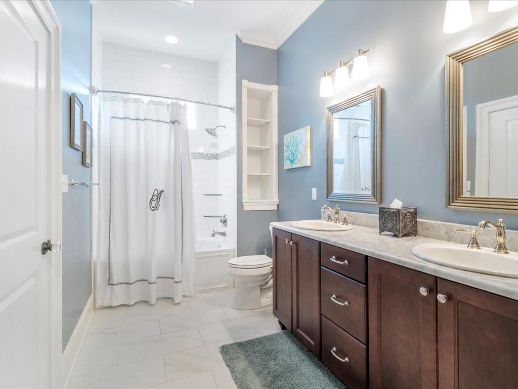 146 Lafitte Street Mandeville, LA 70448 - Photo 8 of 23