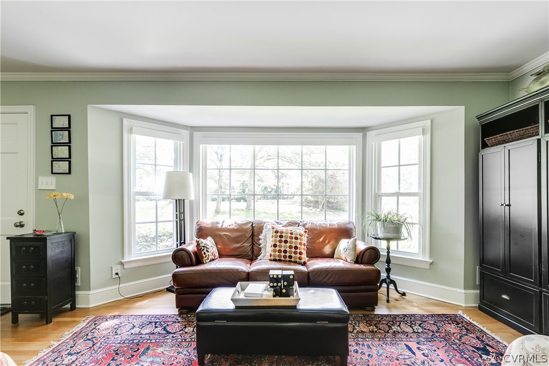 3744 Cheverly Road Richmond, VA 23225 - Photo 4 of 31 This window!