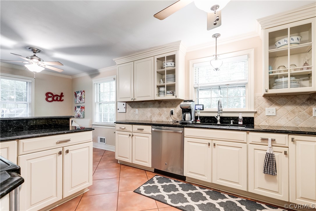 3744 Cheverly Road Richmond, VA 23225 - Photo 6 of 31 Renovated Kitchen