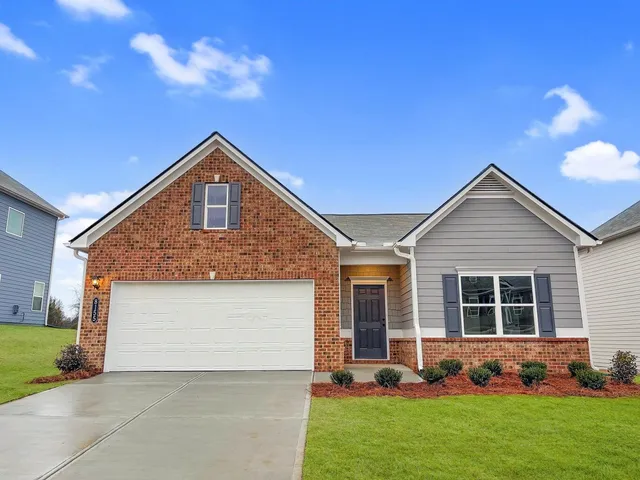 $374,900 | 8155 Harbour Chase Loop, Ooltewah, TN 37363
