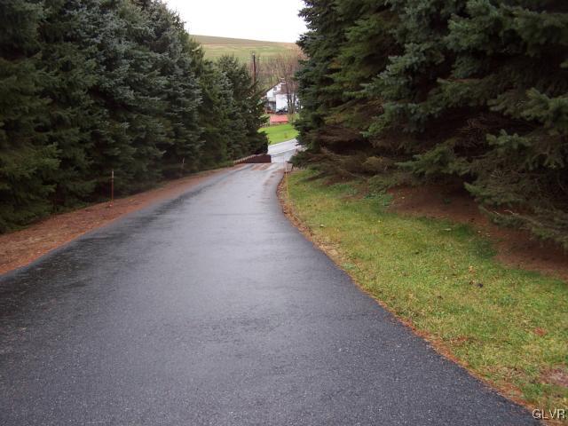 3724 Friedens Road Slatington, PA 18080 - Photo 31 of 33 Gallery Image 31