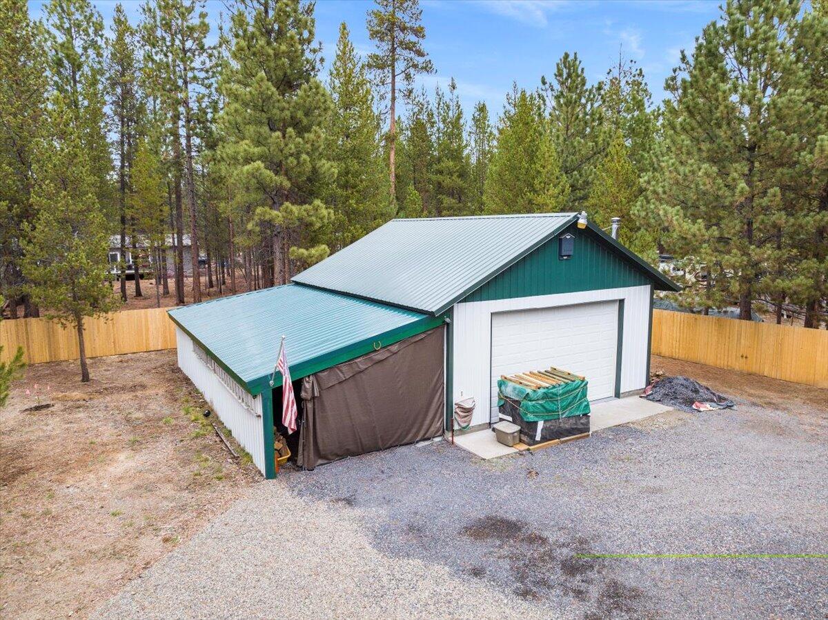 1735 Rector Road La Pine, OR 97739 - Photo 6 of 40 24X30 Shop