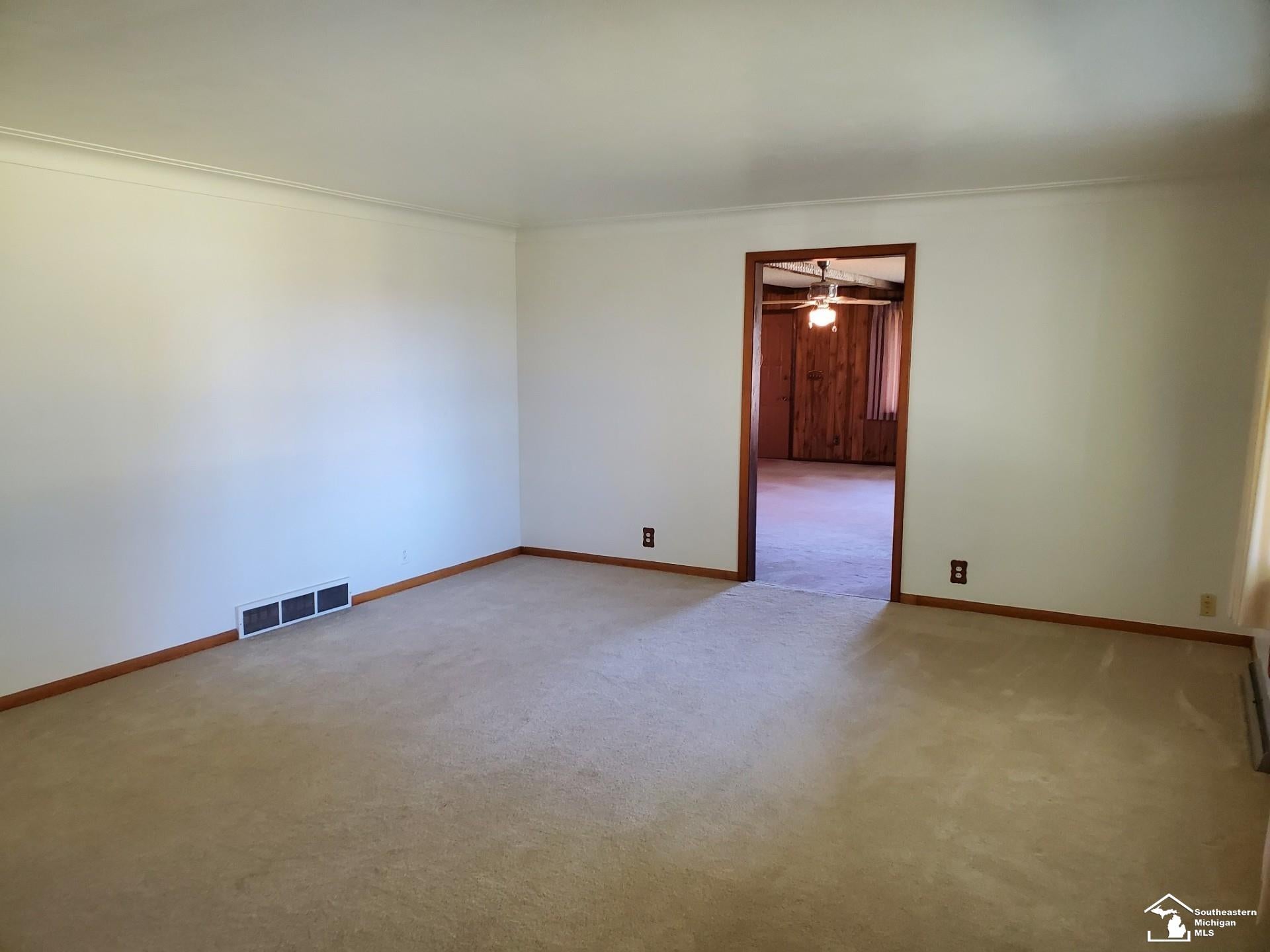 5889 East Albain Road Monroe, MI 48161 - Photo 6 of 12 Gallery Image 6