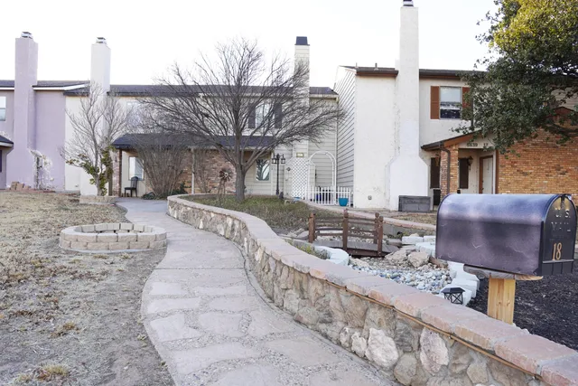 $165,000 | 8639 Knoxville Drive, Unit C18, Lubbock, TX 79423