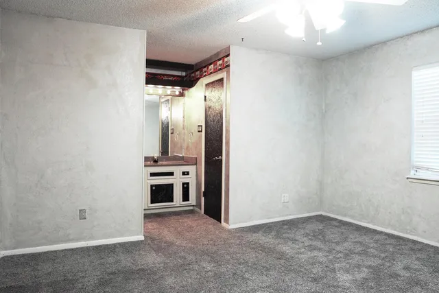 $165,000 | 8639 Knoxville Drive, Unit C18, Lubbock, TX 79423