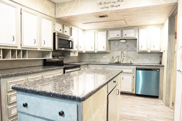 $165,000 | 8639 Knoxville Drive, Unit C18, Lubbock, TX 79423