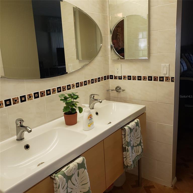 113 Nina Way, Unit 113 Oldsmar, FL 34677 - Photo 14 of 20