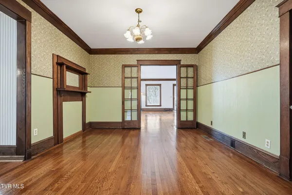 $315,000 | 113 West 2nd Street South, Big Stone Gap, VA 24219