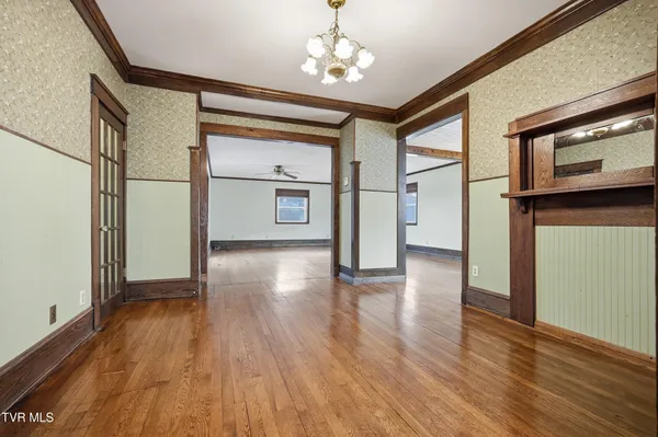 $315,000 | 113 West 2nd Street South, Big Stone Gap, VA 24219