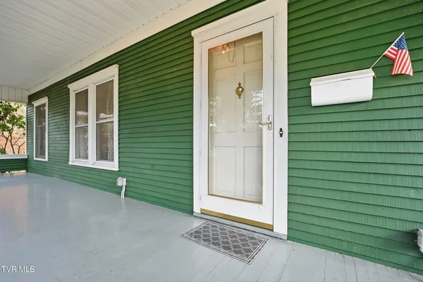 $315,000 | 113 West 2nd Street South, Big Stone Gap, VA 24219