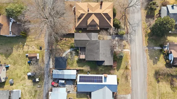 $315,000 | 113 West 2nd Street South, Big Stone Gap, VA 24219