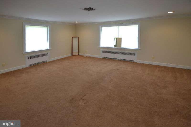 8111 Cedarville Road Brandywine, MD 20613 - Photo 9 of 28 Living Room